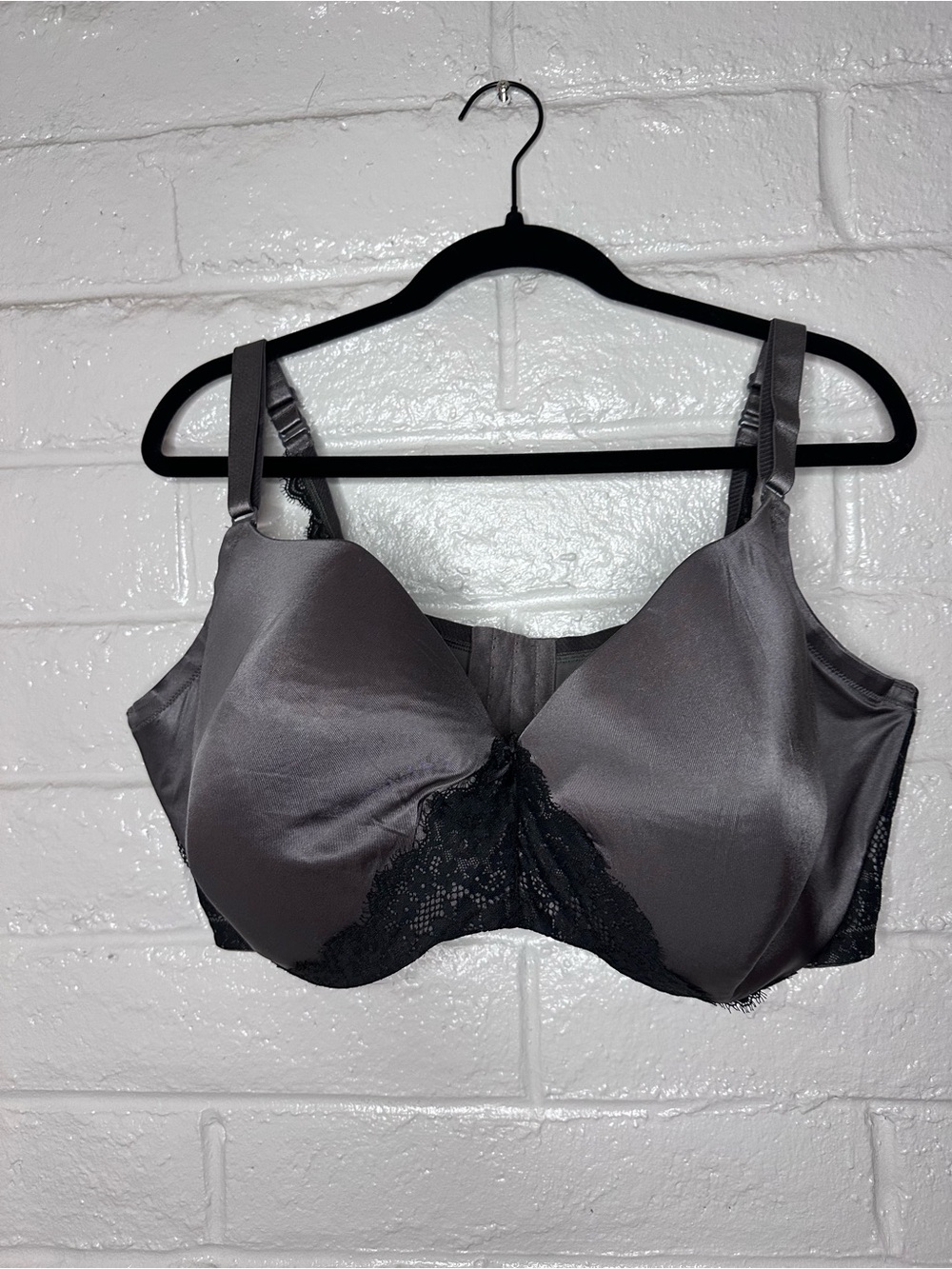 Cacique Smooth Lightly Lined Balconette bra